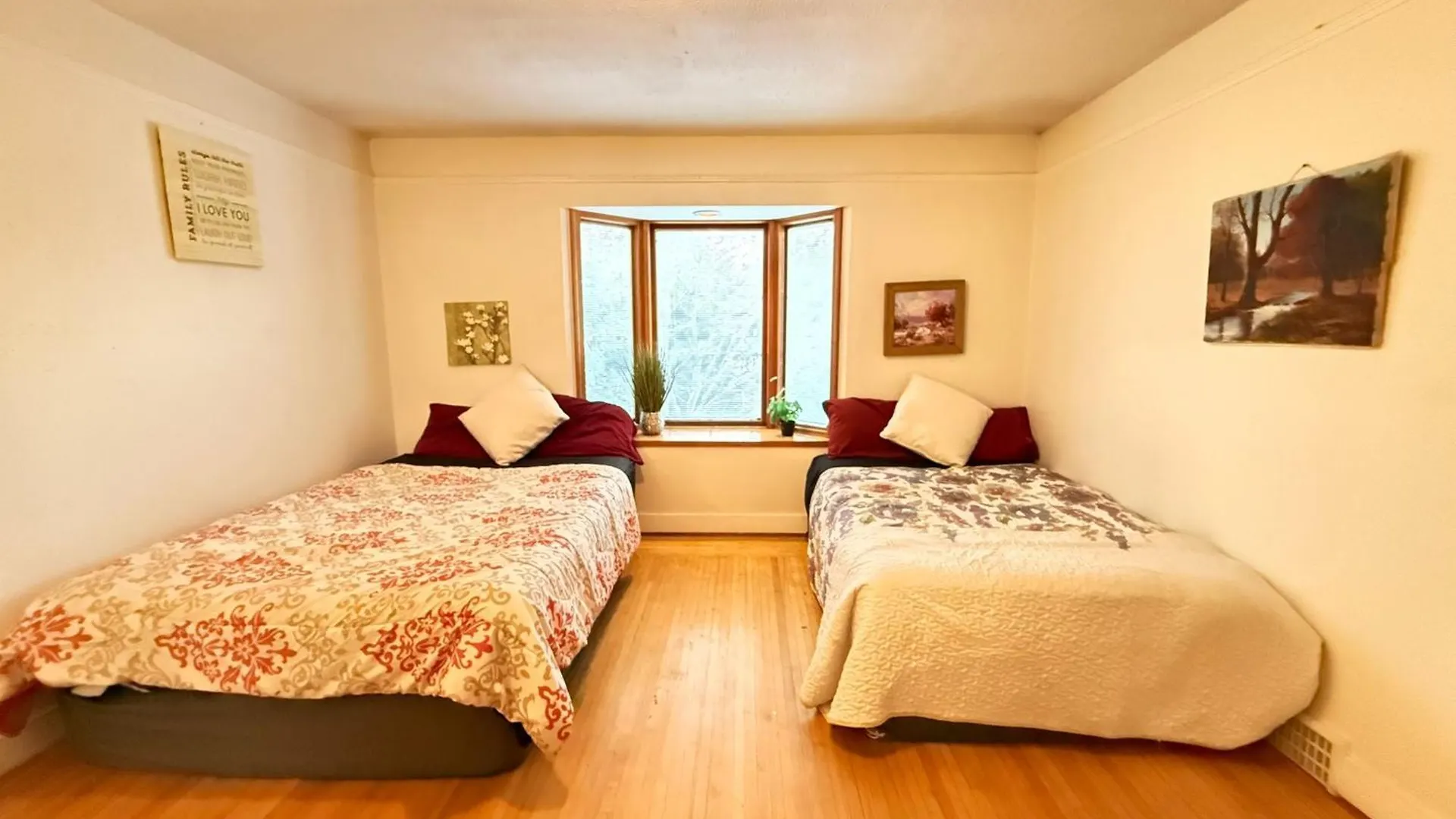 Vancouver Bungalow - Near Ubc, Downtown & Kitsilano Beach